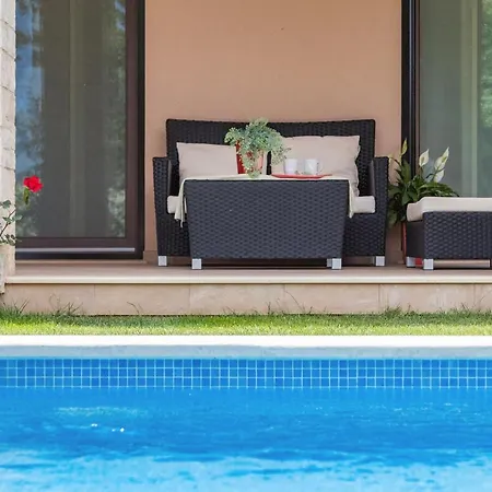 1705 Appartement Ližnjan